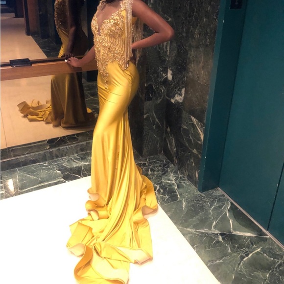 Custom prom dress - Picture 2 of 4